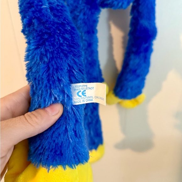 20" Huggy Wuggy Backpack Poppy Playtime Backpack Kids Stuffed Toy Bag (Blue) - Picture 7 of 9